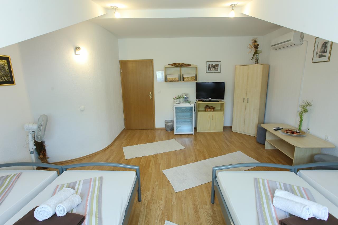 מוסטר Guest House Stari מראה חיצוני תמונה