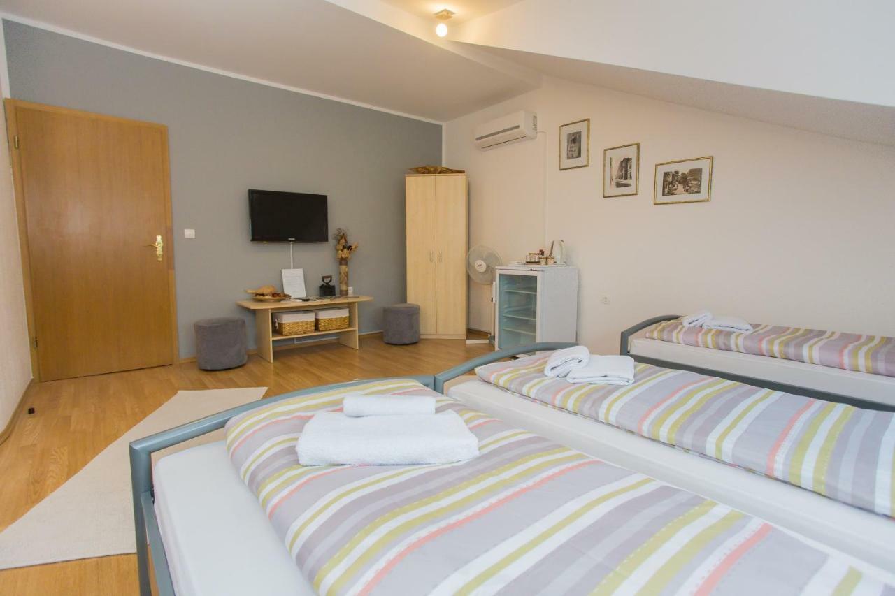מוסטר Guest House Stari מראה חיצוני תמונה