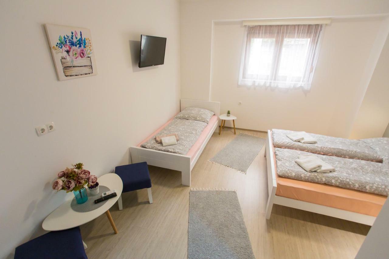 מוסטר Guest House Stari מראה חיצוני תמונה